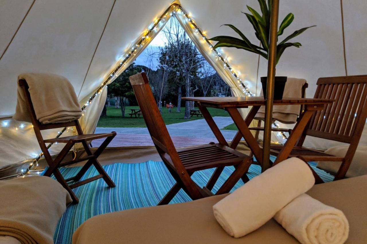 Russell Top 10 Holiday Park Екстериор снимка